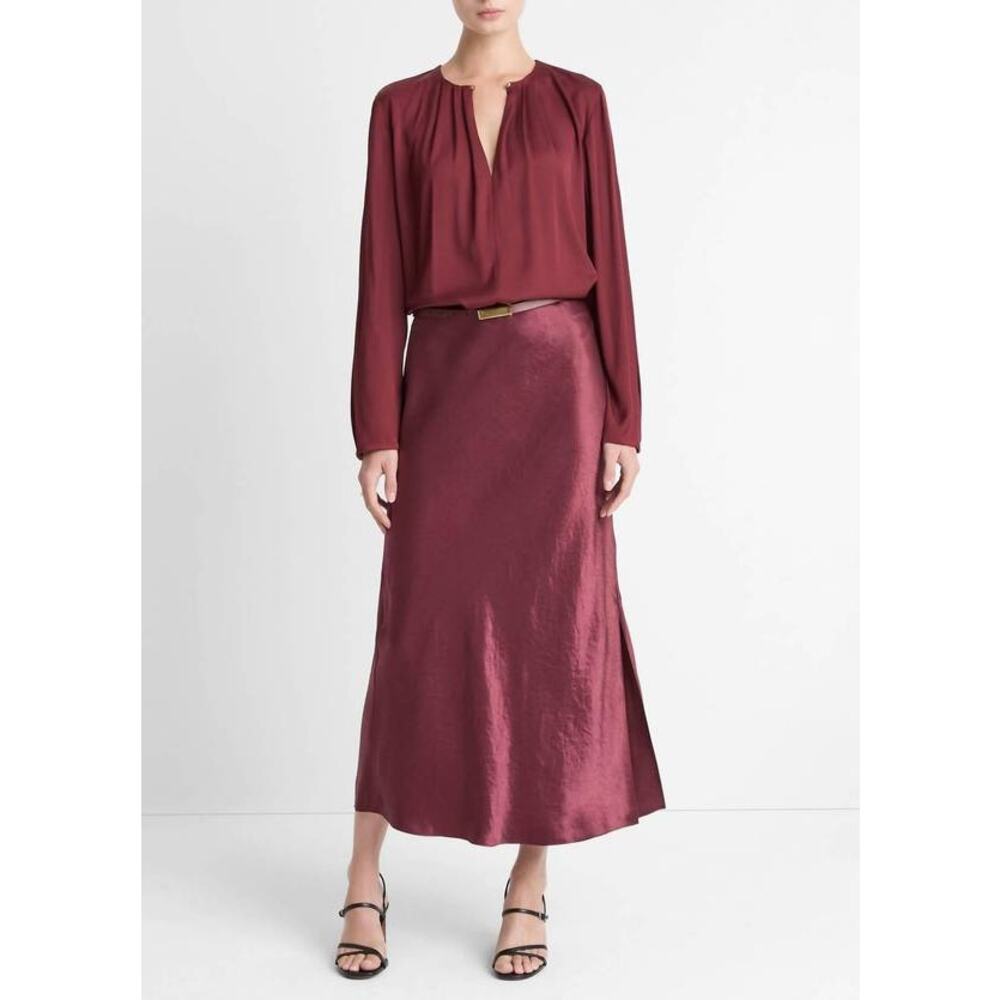 Vince Silk Blend Pleated Neck Blouse in Bordeaux L - Picture 4 of 4